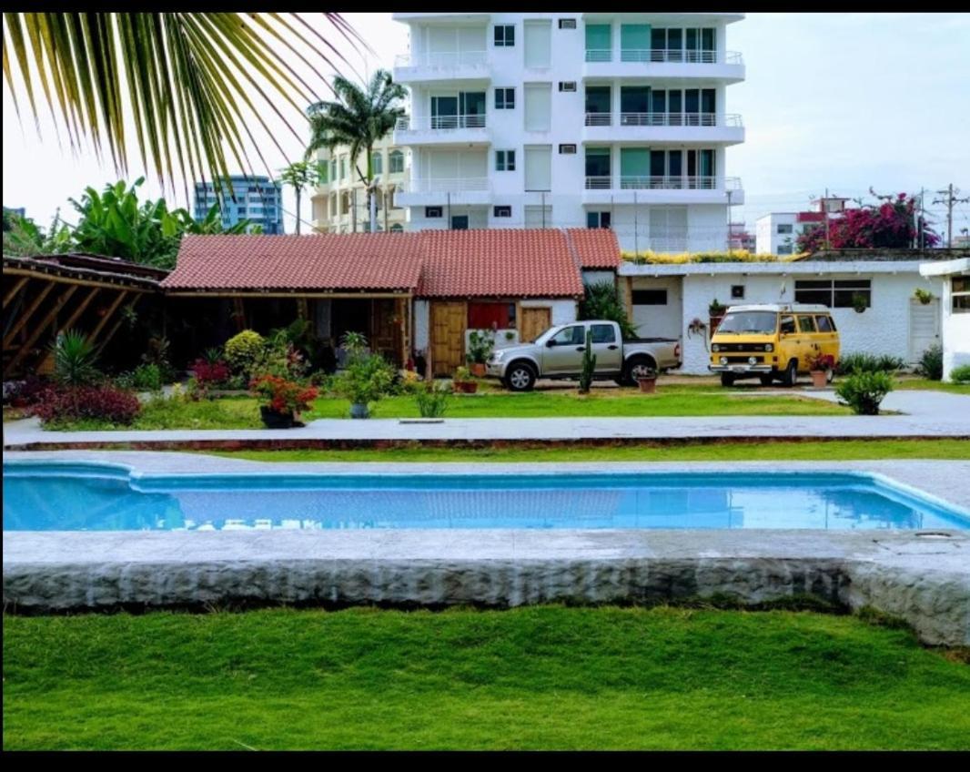 Hotel Caramba Hospedaje Tonsupa Esterno foto