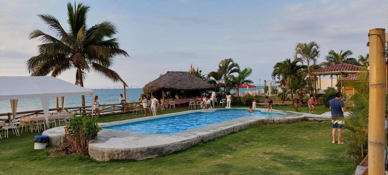 Hotel Caramba Hospedaje Tonsupa Esterno foto